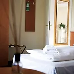 Boutique Stockum 3*